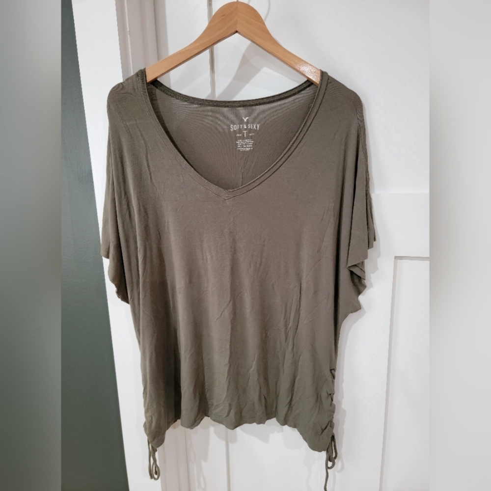 American Eagle Tie Sides Top